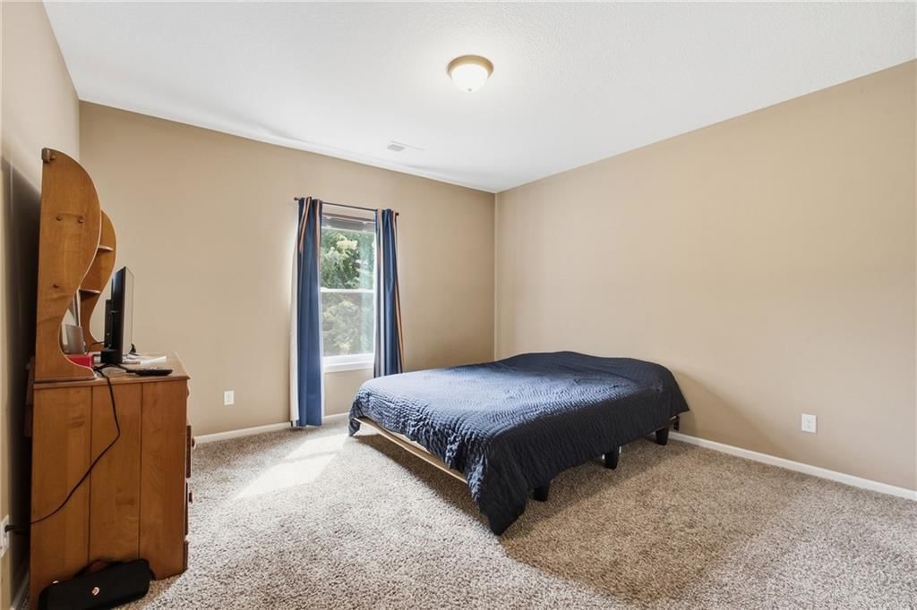 807 SW Mill Creek Court — photo 29