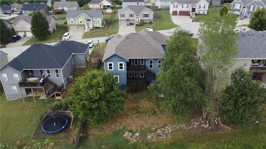 807 SW Mill Creek Court — photo 35