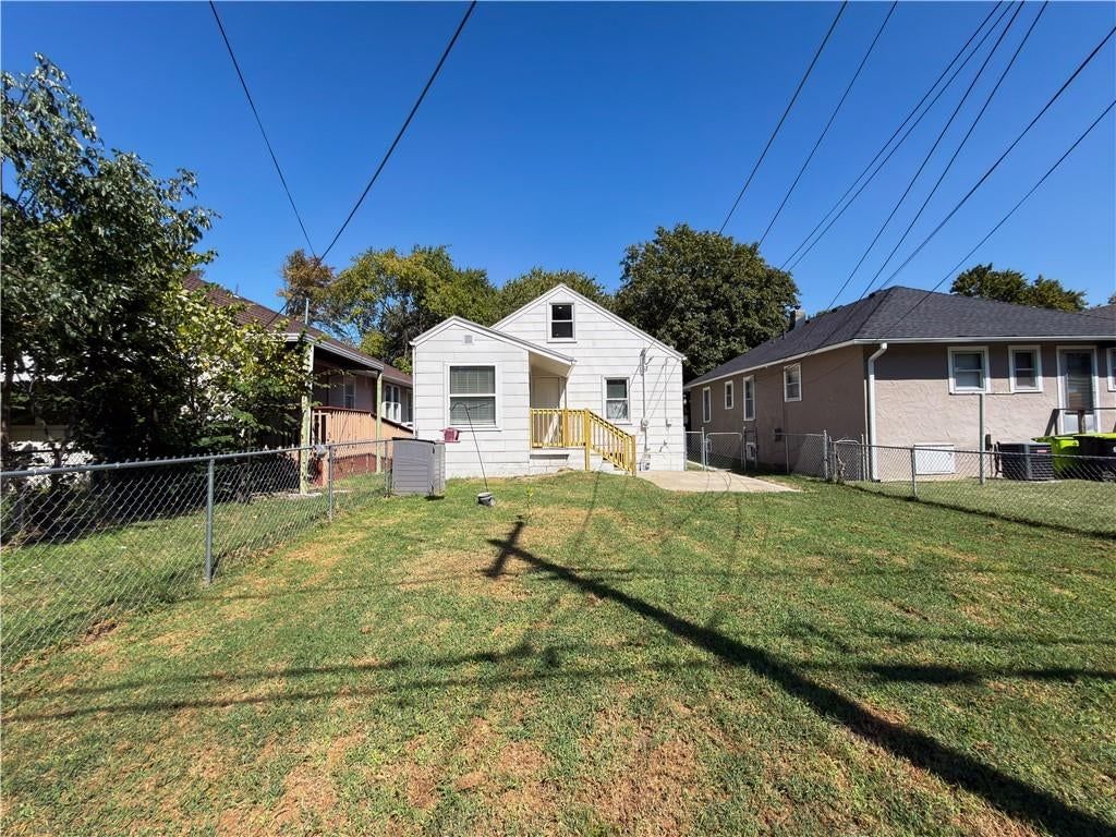 Photo 19 of 22 - 1007 E 22nd Avenue, North Kansas City, MO 64116