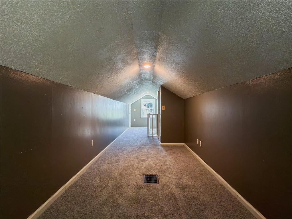 Photo 16 of 22 - 1007 E 22nd Avenue, North Kansas City, MO 64116