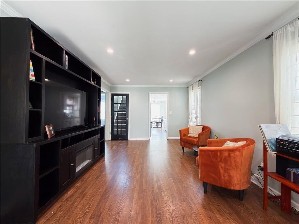 1007 E 22nd Avenue, North Kansas City, MO: listing photo 3