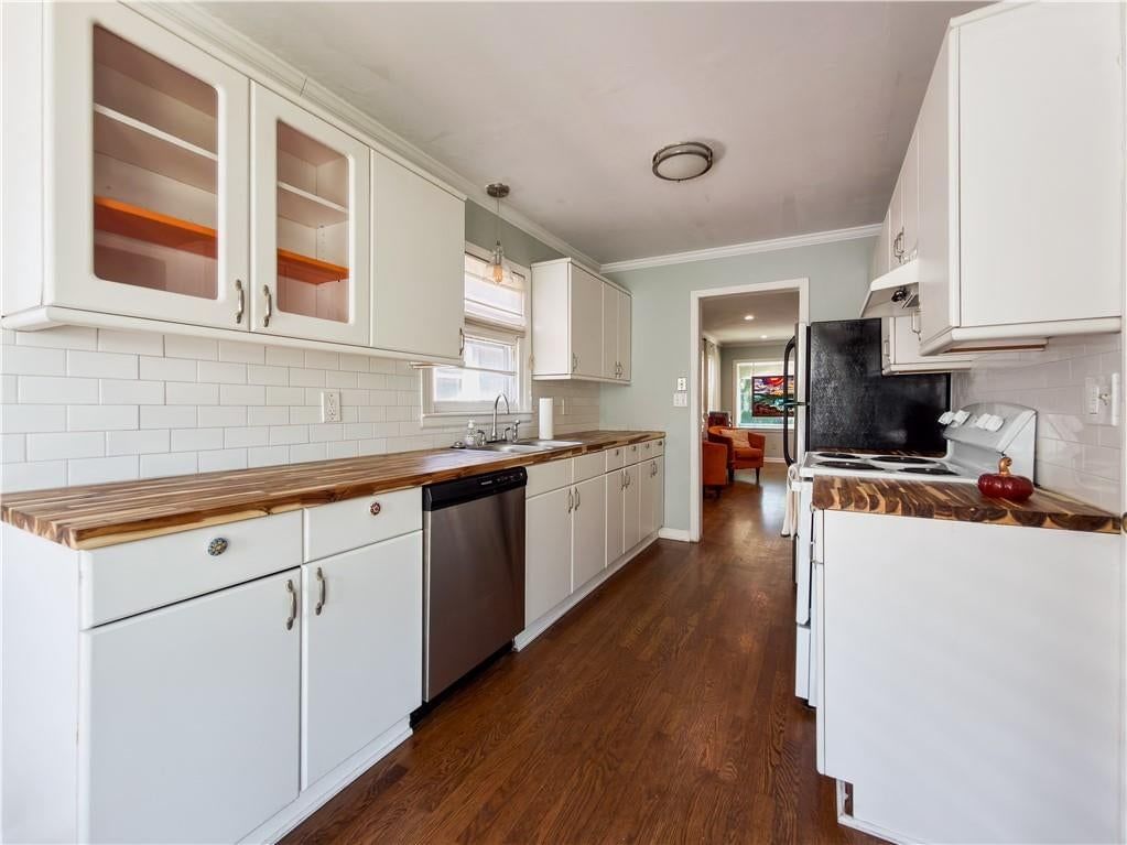 Photo 7 of 22 - 1007 E 22nd Avenue, North Kansas City, MO 64116