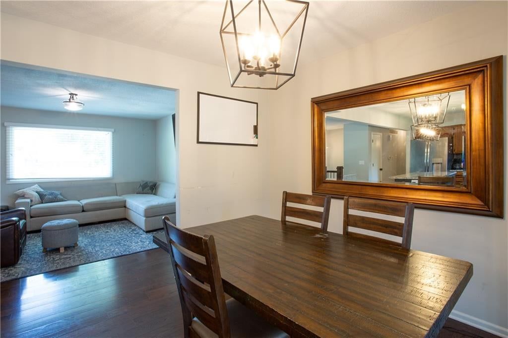 1837 W Chambery Drive — photo 15