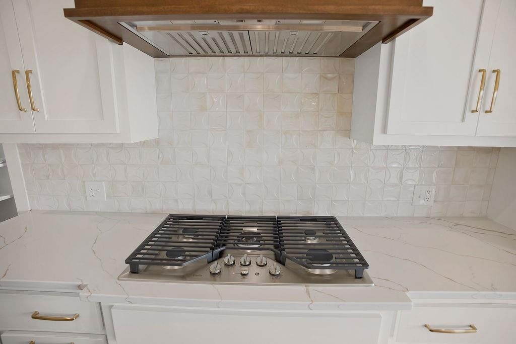 17521 Manor Street — photo 14
