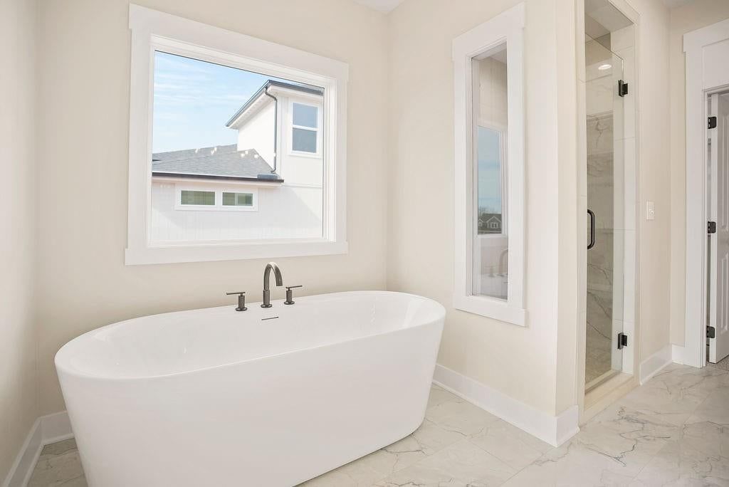 17521 Manor Street — photo 24
