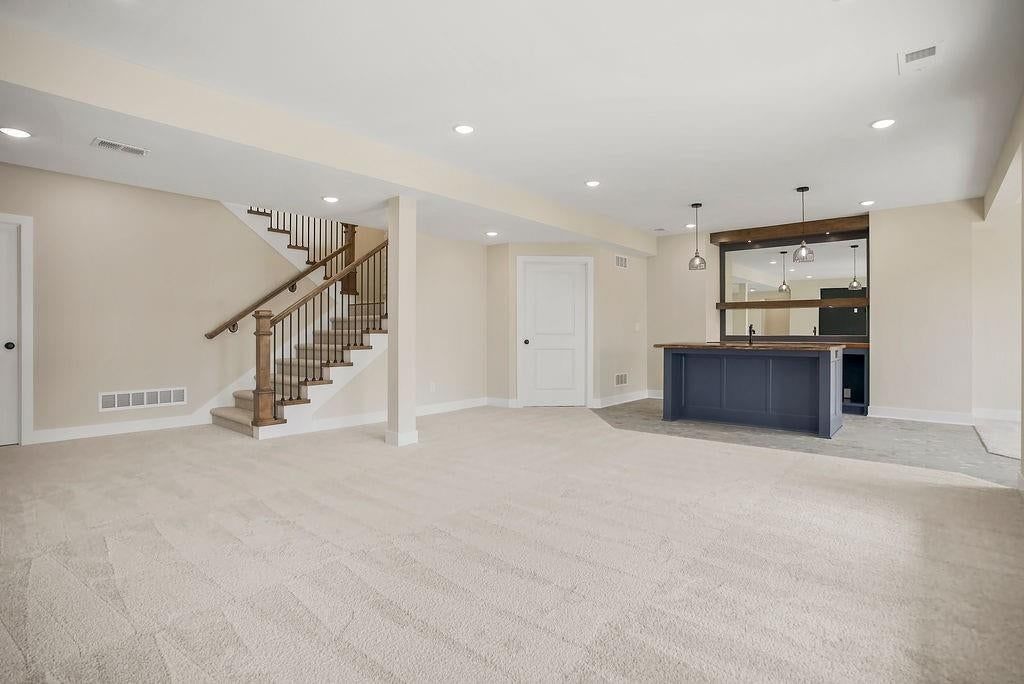 17521 Manor Street — photo 29