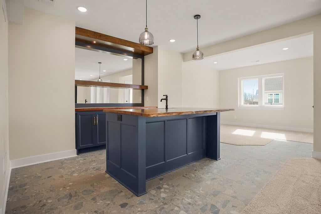 17521 Manor Street — photo 31