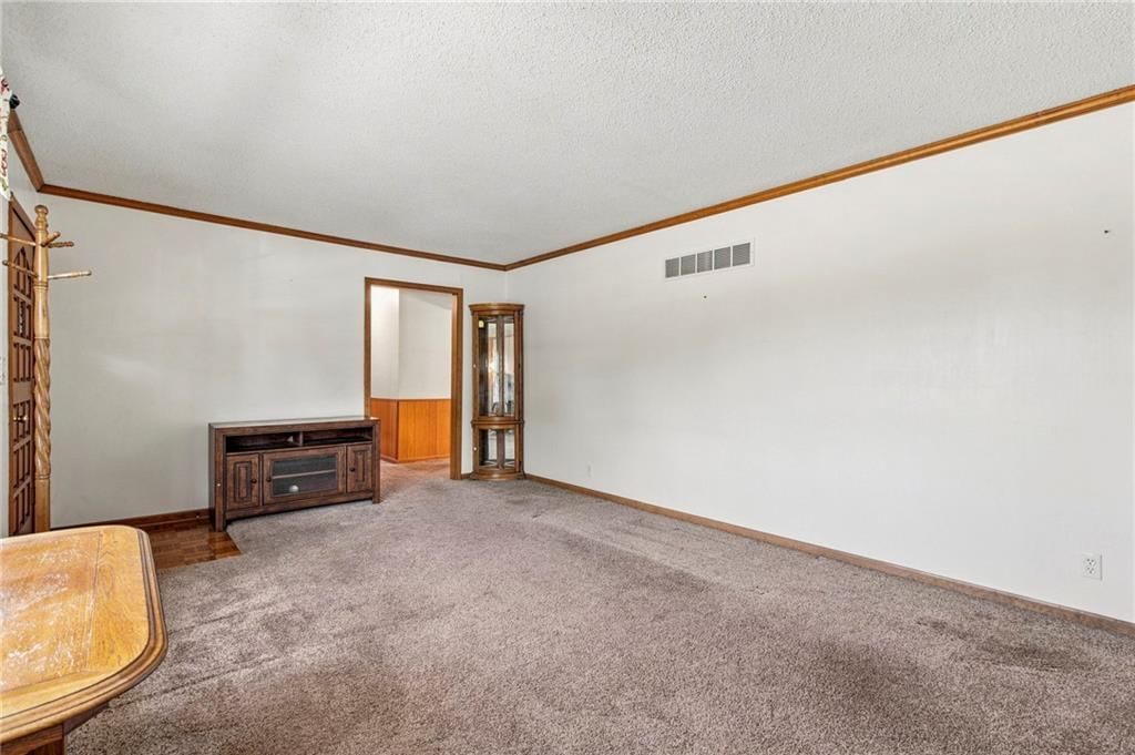 30115 W 95th Street — photo 5