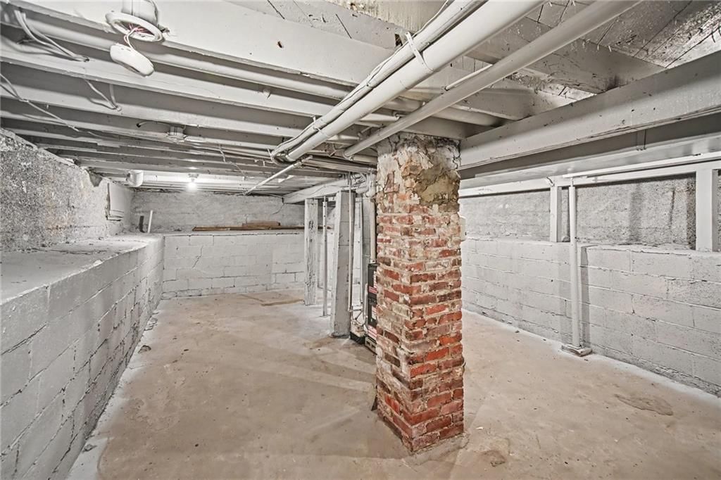 2306 N Hallock Street — photo 13