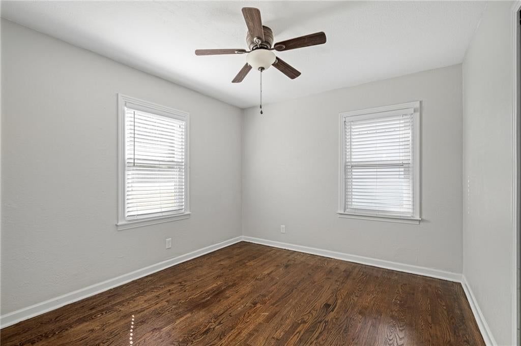 6424 Melrose Lane — photo 10