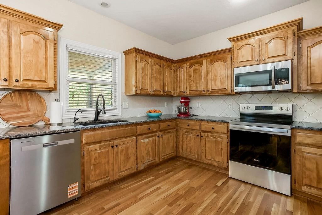 1915 W Ferrel Drive — photo 10