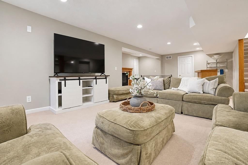 11421 Carter Street — photo 24
