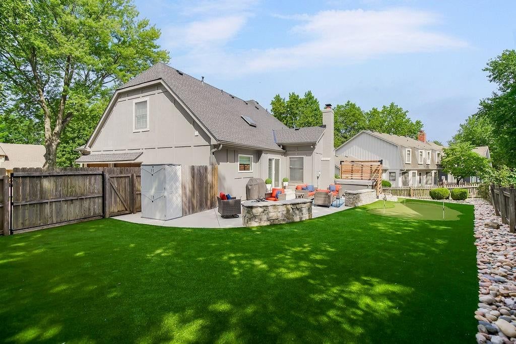 11421 Carter Street — photo 38