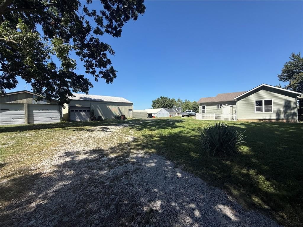 663 Golf Road — photo 2