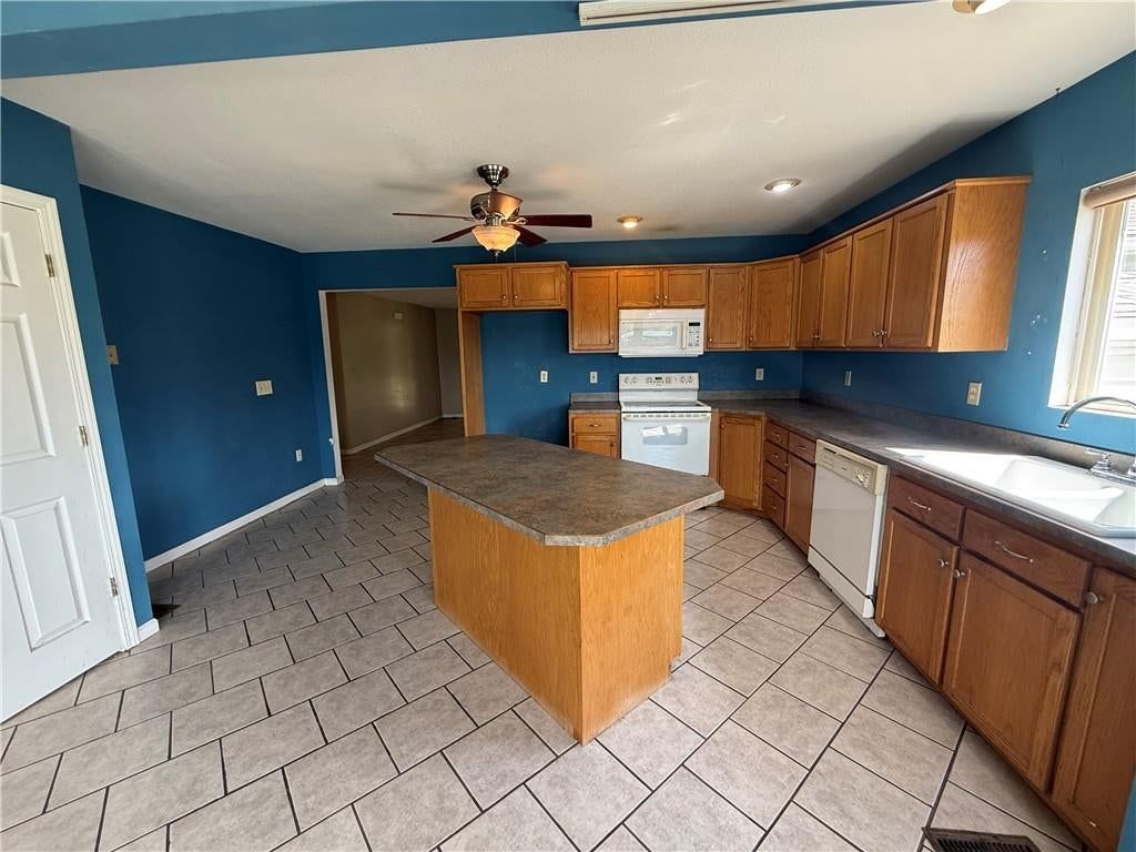 663 Golf Road — photo 7