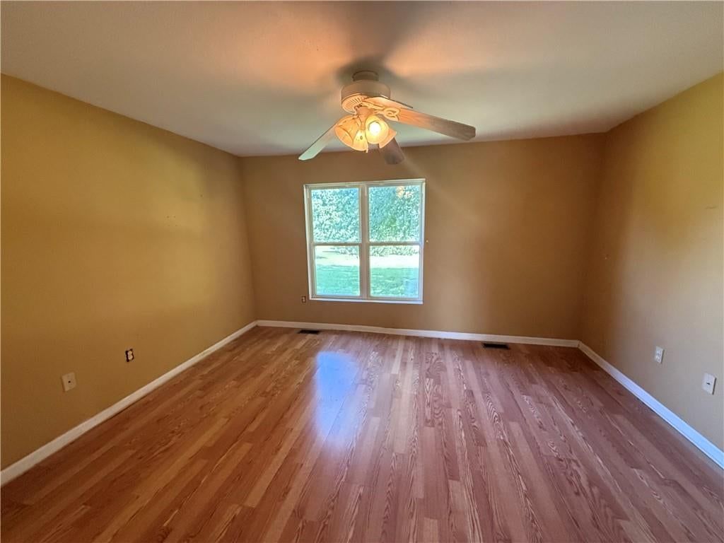 663 Golf Road — photo 16