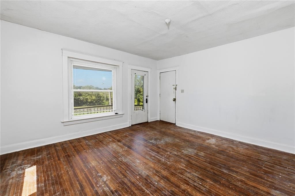 305 Bellefontaine Avenue — photo 6