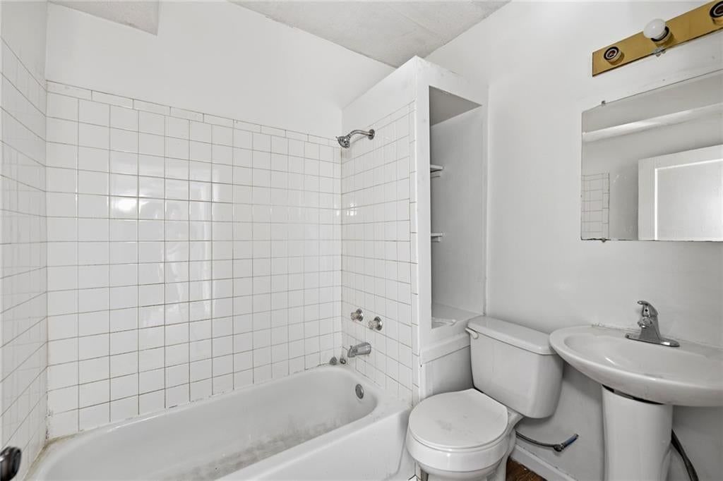 305 Bellefontaine Avenue — photo 15