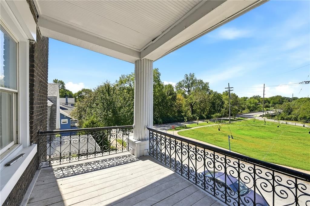 305 Bellefontaine Avenue — photo 18