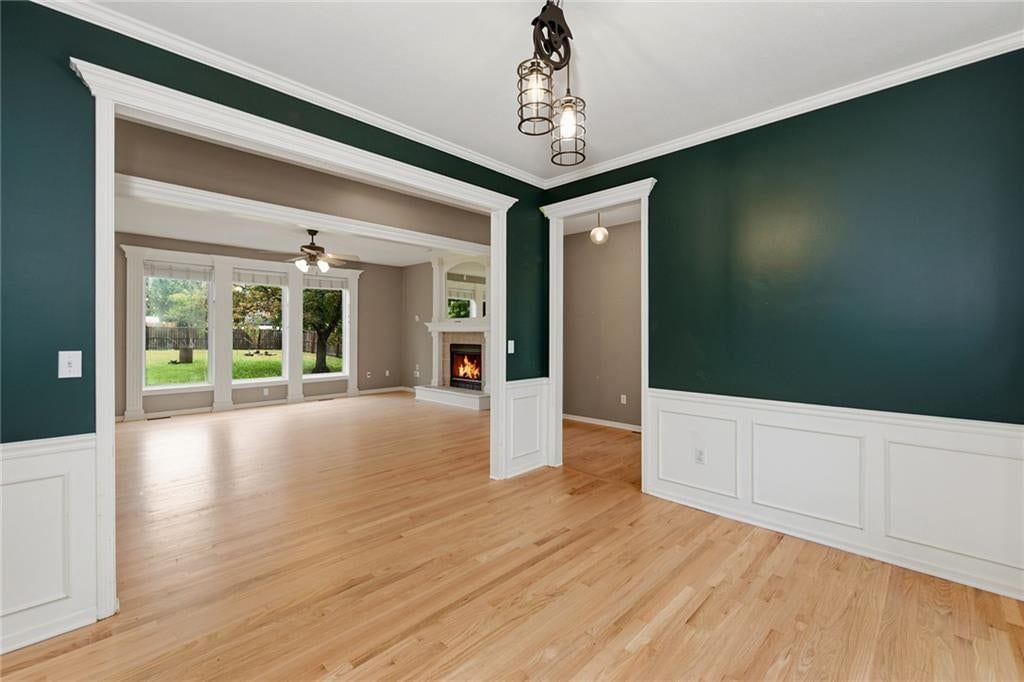 Statement lighting at 1404 Cedar Ridge Circle, Raymore, MO 64083
