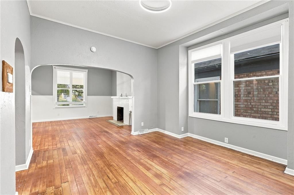 3525 Windsor Avenue — photo 13