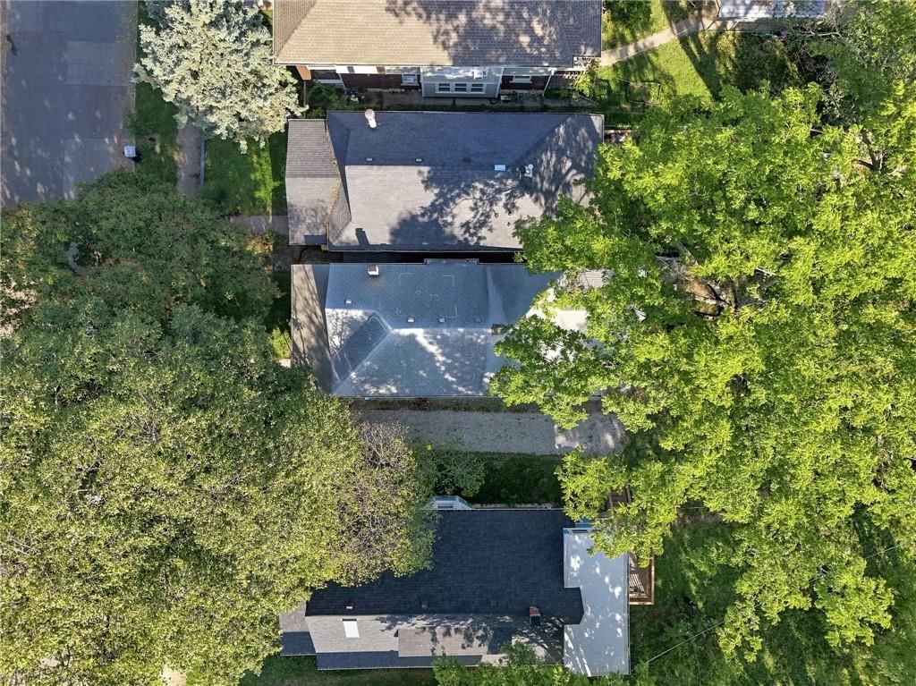 3525 Windsor Avenue — photo 37