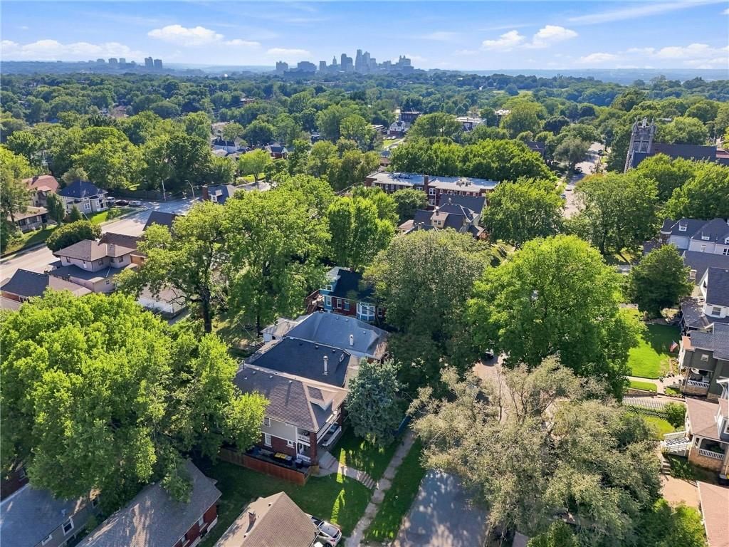 3525 Windsor Avenue — photo 42