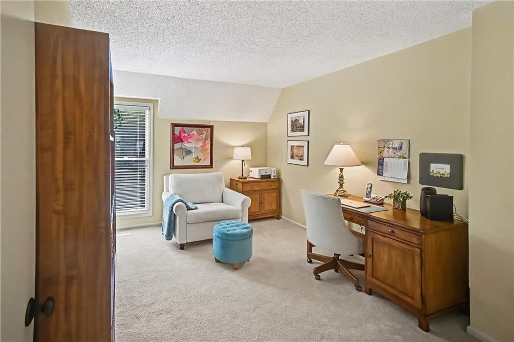 10237 Foster Street — photo 15