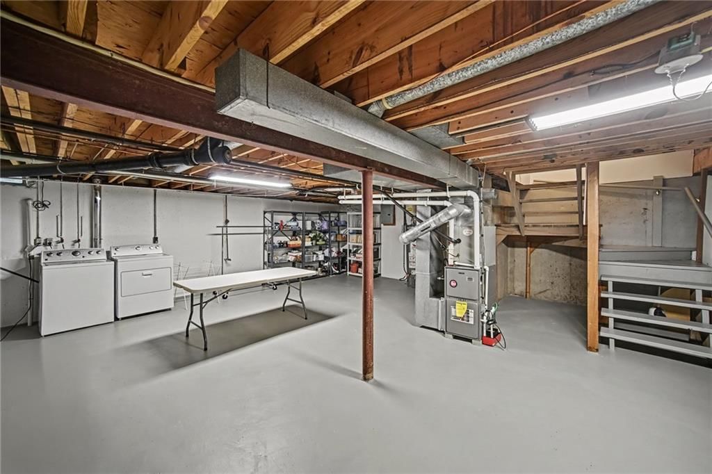 10237 Foster Street — photo 17