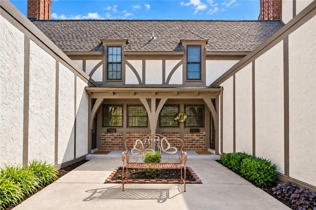 10237 Foster Street — photo 20