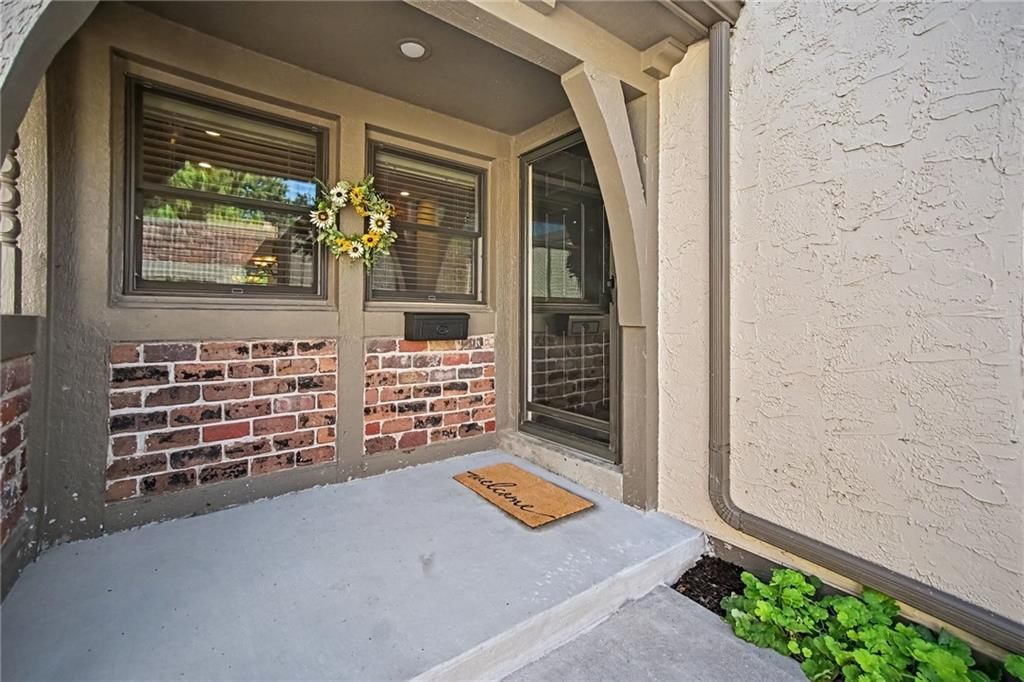 10237 Foster Street — photo 22