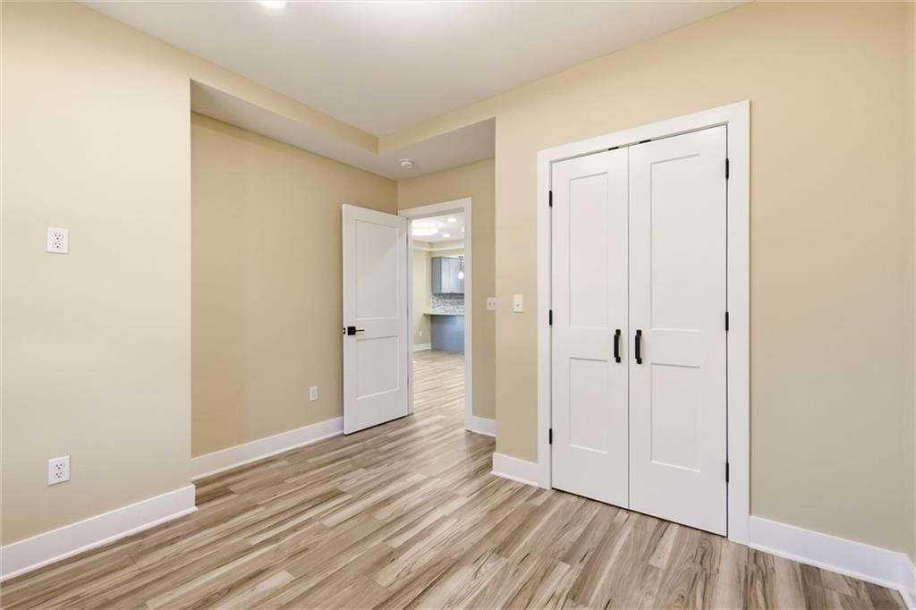 6717 E 18th Street — photo 24