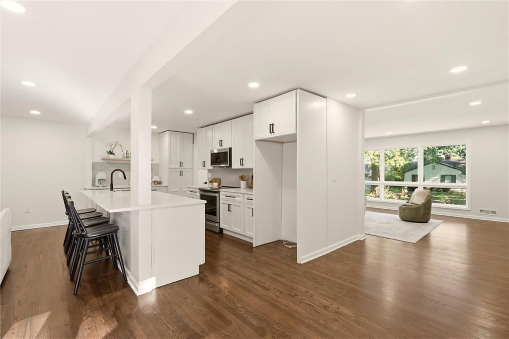 6717 W 65th Terrace — photo 14