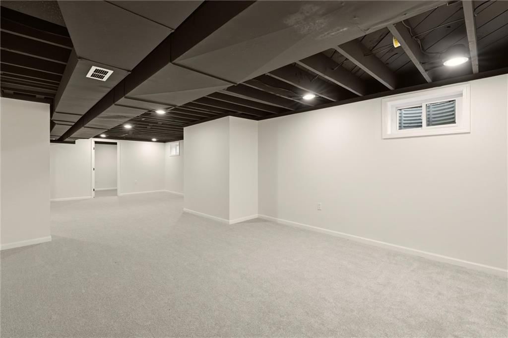 6717 W 65th Terrace — photo 33
