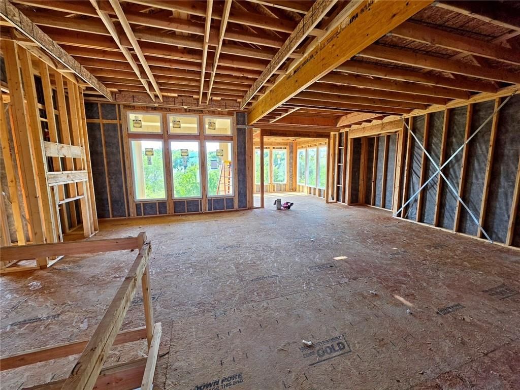 11372 S Sunray Drive, Olathe, KS: listing photo 3