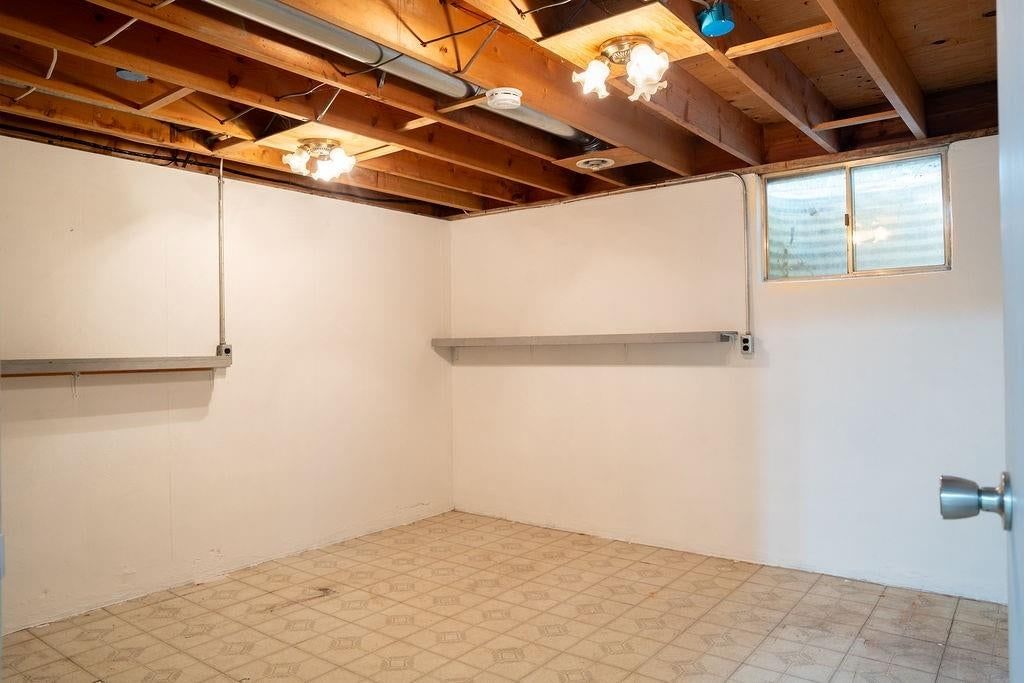 11607 Ridge Drive — photo 17