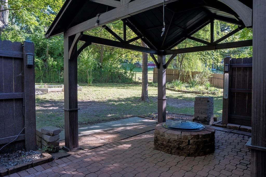11607 Ridge Drive — photo 18