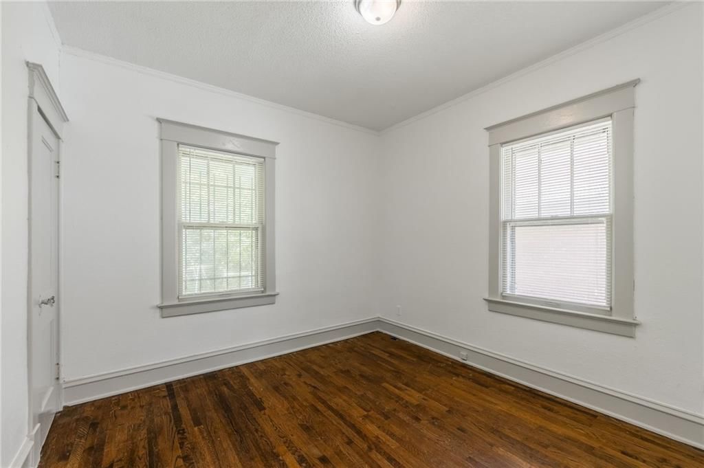 3542 College Avenue — photo 15