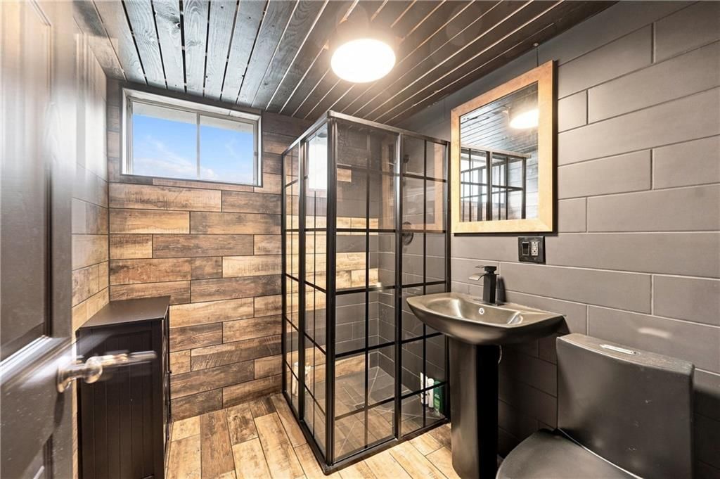 2206 S Park Avenue — photo 11