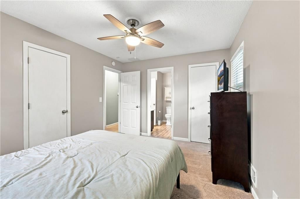 2206 S Park Avenue — photo 13