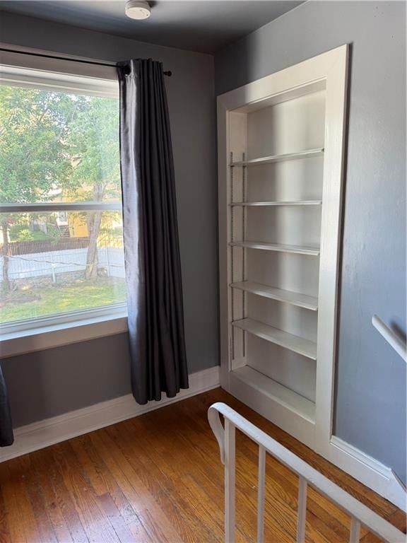 1006 W 7th Street — photo 11