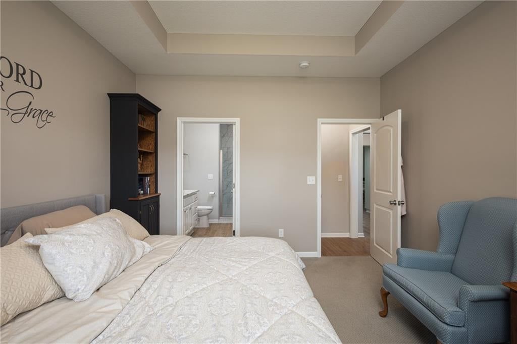 400 NE Chestnut Court — photo 25