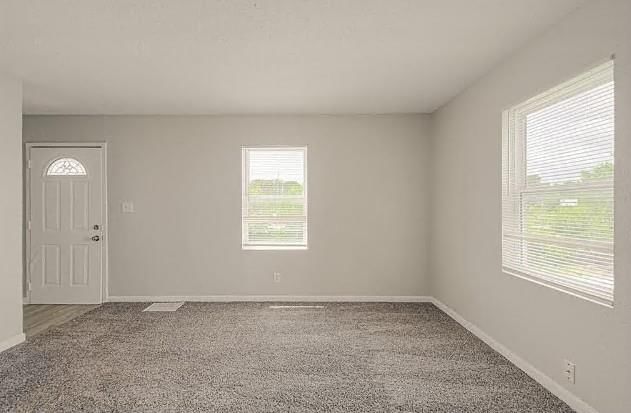 2105-07 Askew Avenue, Kansas City, MO: listing photo 2