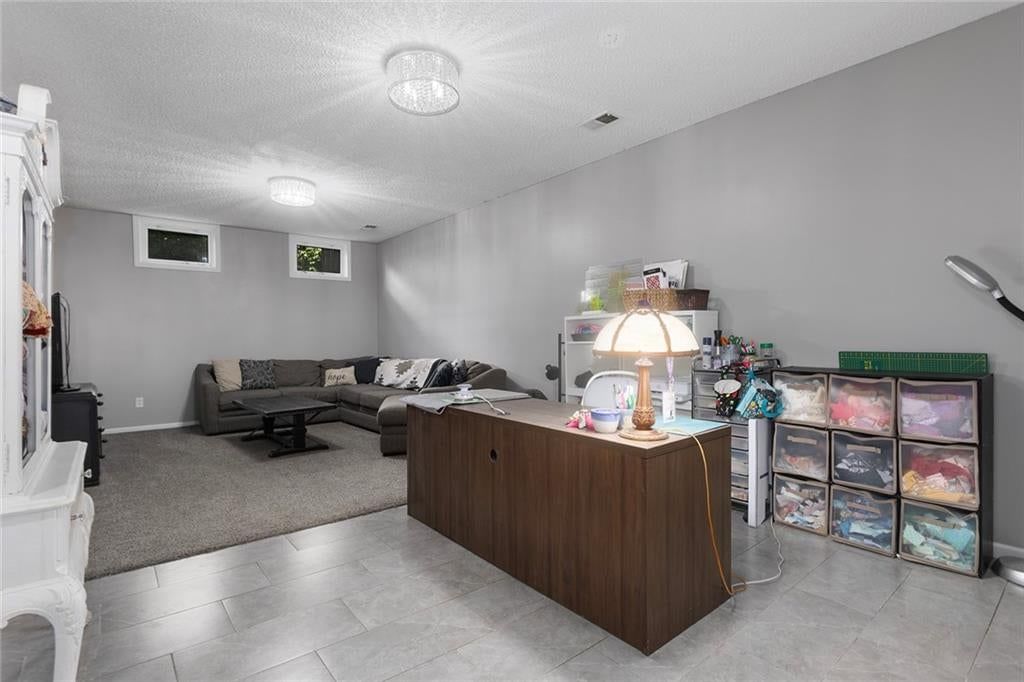 6505 N Beaman Avenue — photo 30