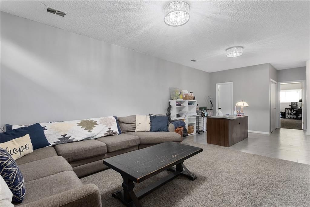 6505 N Beaman Avenue — photo 31