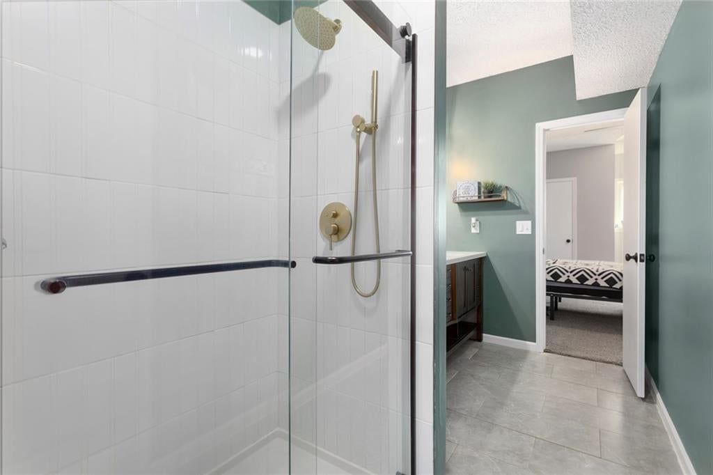 6505 N Beaman Avenue — photo 35