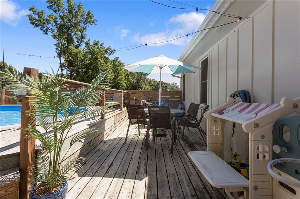 6505 N Beaman Avenue — photo 40