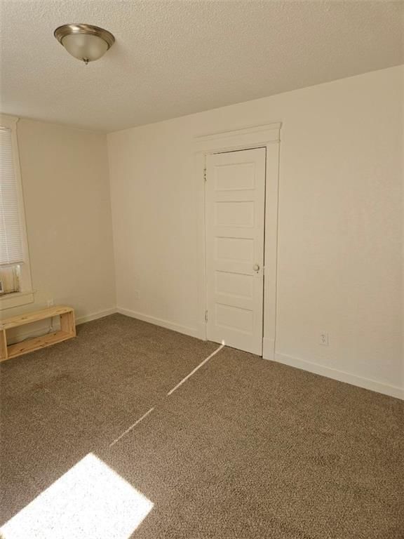 435 Benton Avenue — photo 13