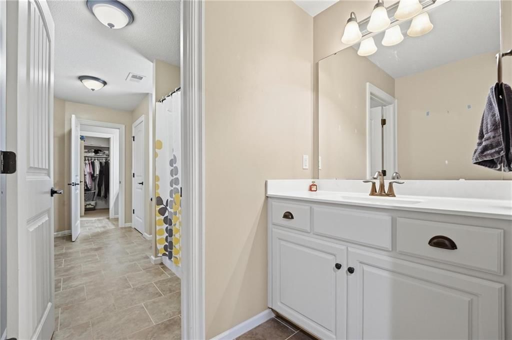 1124 Metfield Lane — photo 46