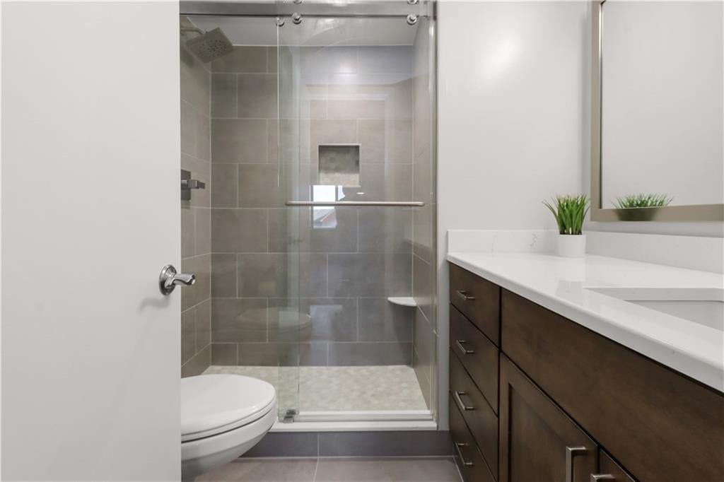 121 W 48th Street — photo 17